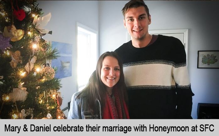 Mary and Daniel celebrate the marriage with a Honeymoon at St Francis Cottage