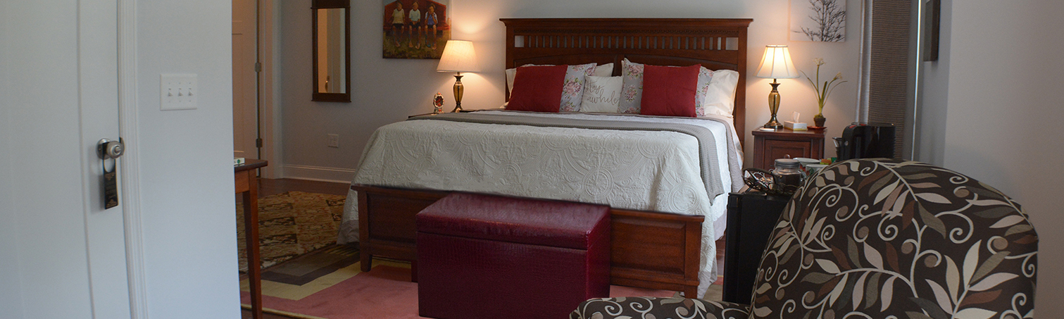 St Francis Cottage Chattanooga Tn Rooms Cardinal